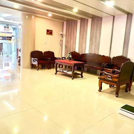 Centrana Hotel Пном Пен Екстериор снимка