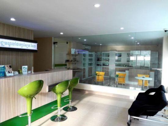 Centrana Hotel Пном Пен Екстериор снимка